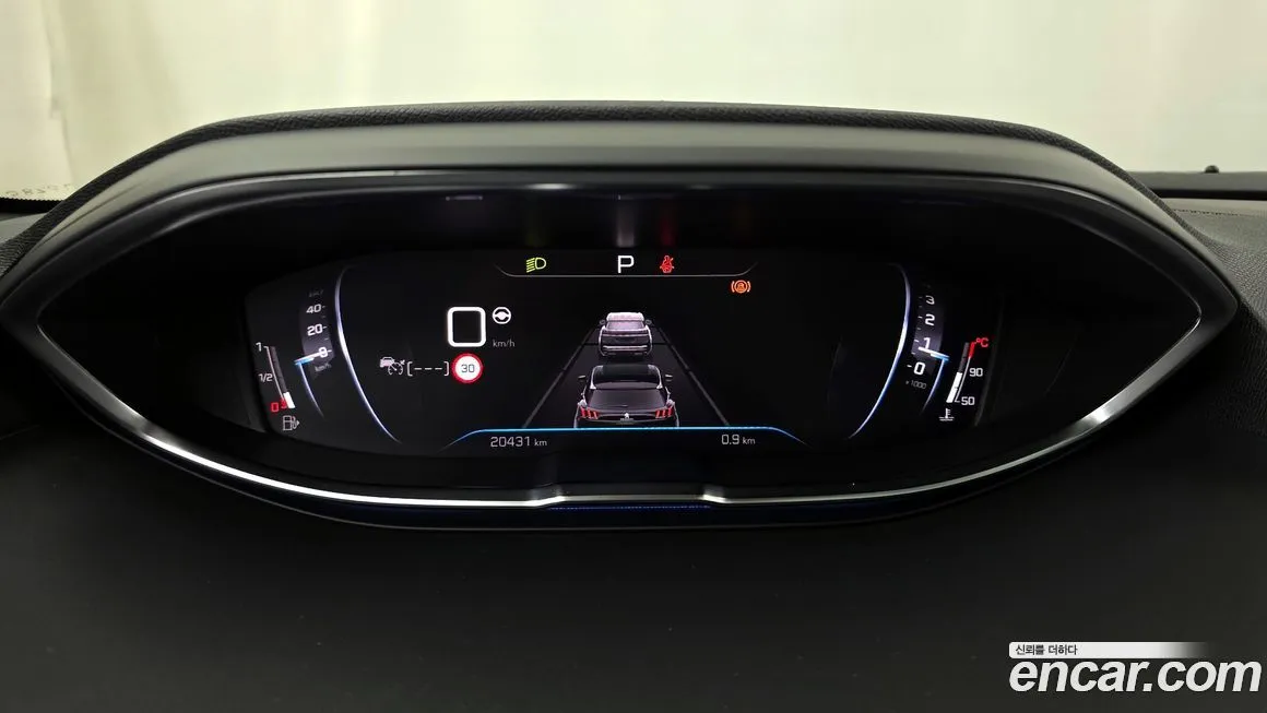 Peugeot 5008 — фото 9
