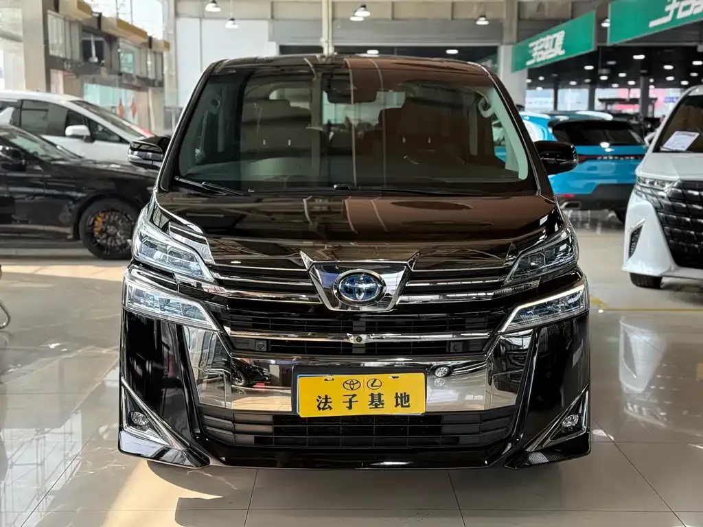 Toyota Vellfire — фото 9