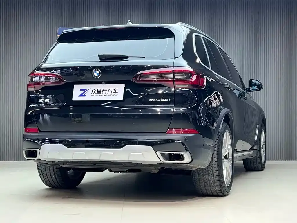 BMW X5 (Import) — фото 5