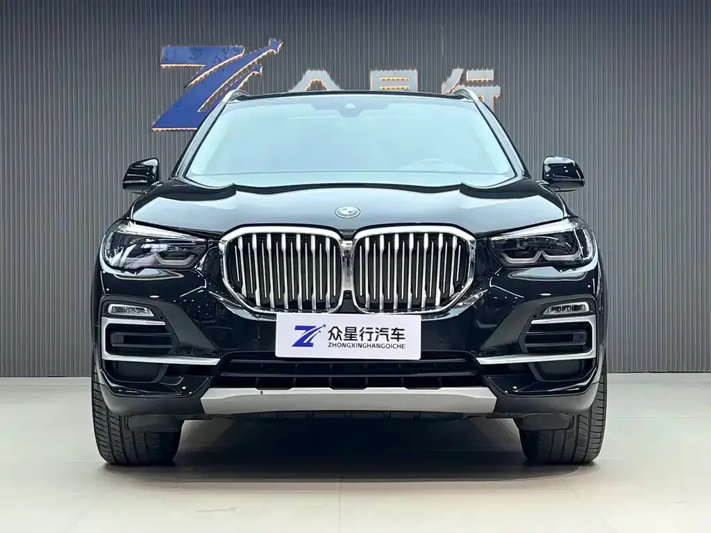 BMW X5 (Import) — фото 7
