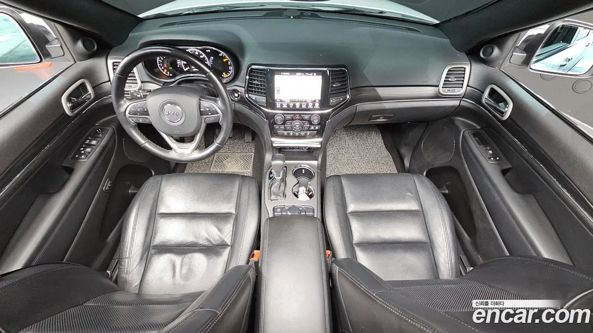 Jeep Cherokee — фото 4