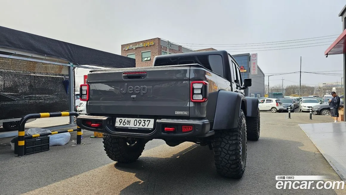 Jeep Gladiator — фото 4