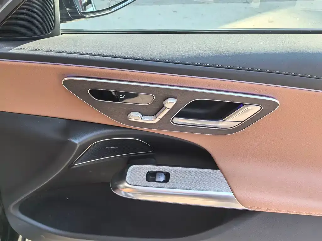 Mercedes-Benz E-Class New Energy — фото 5