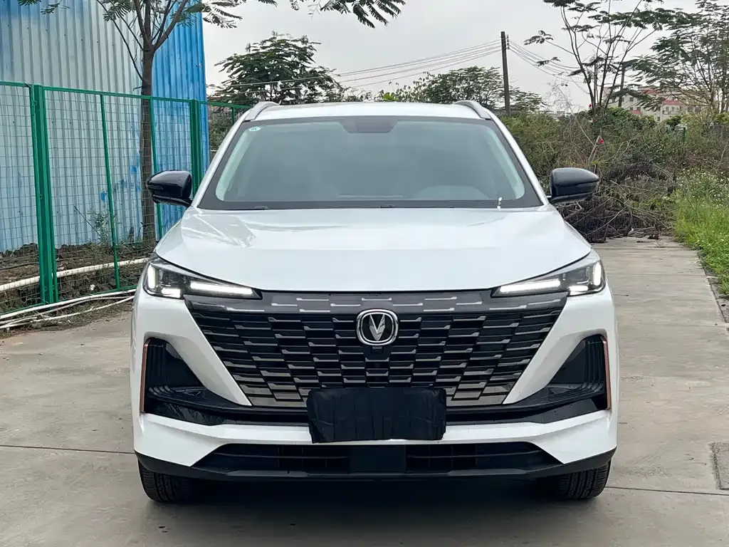 Changan CS75PLUS — фото 6