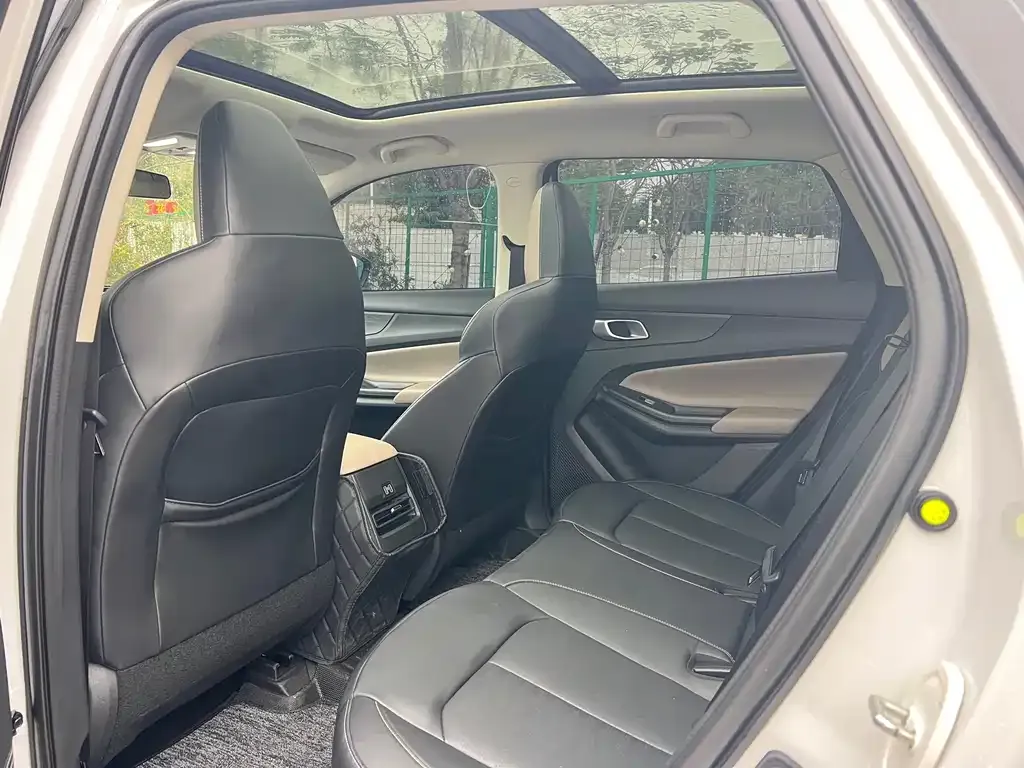 Changan CS75PLUS — фото 3