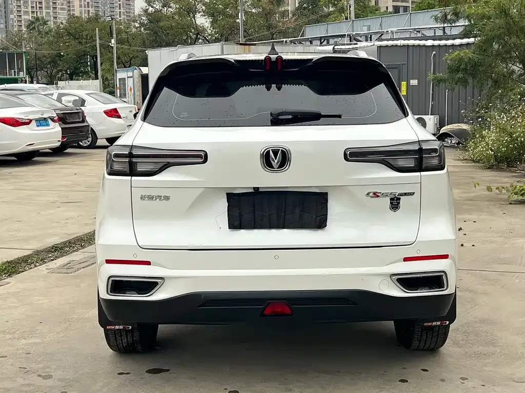 Changan CS75PLUS — фото 4