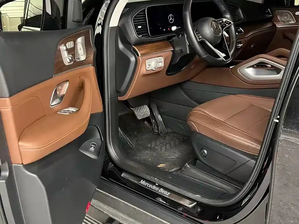 Mercedes-Benz GLE — фото 6