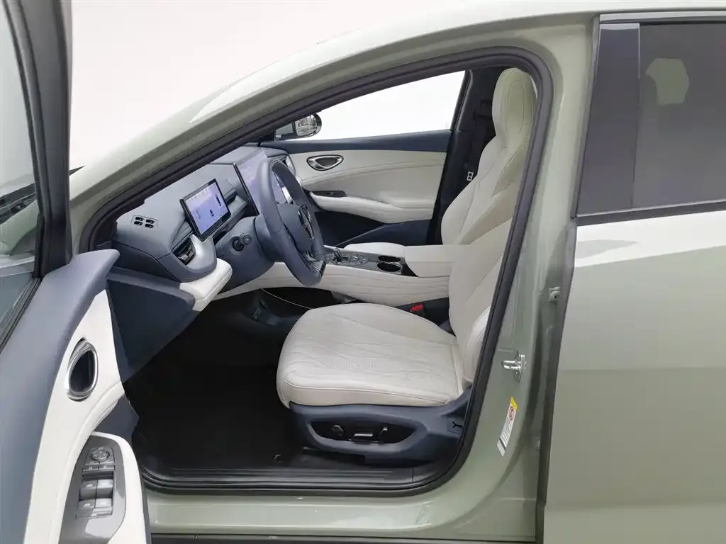 BYD Seal 06GT — фото 3