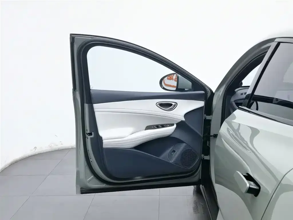 BYD Seal 06GT — фото 5