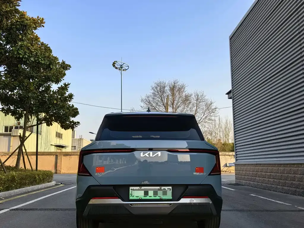 Kia EV5 — фото 9