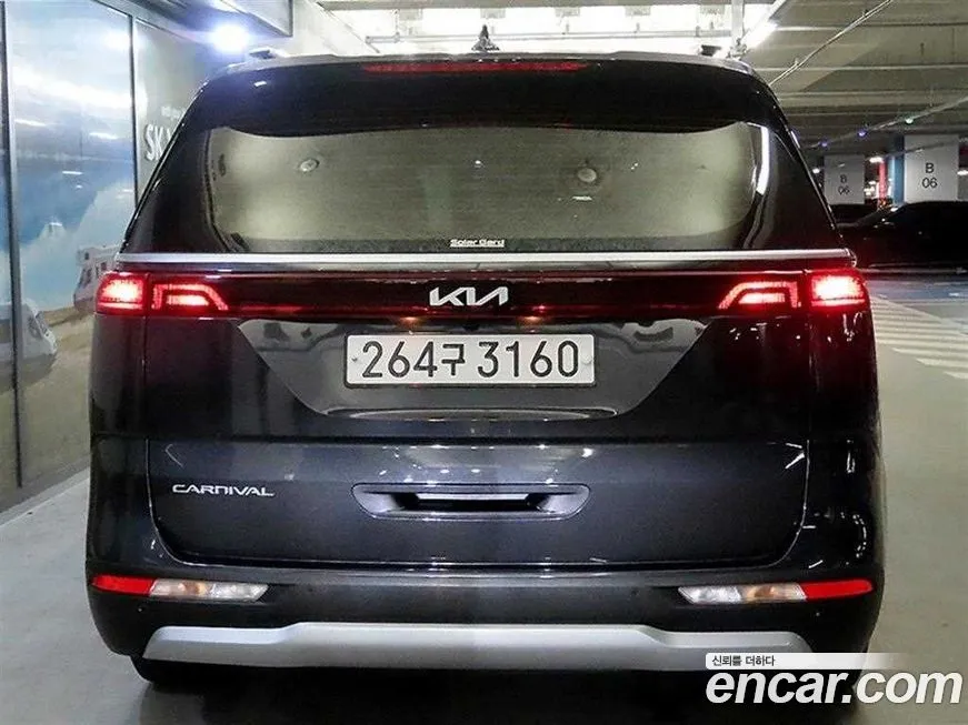 Kia Carnival — фото 7