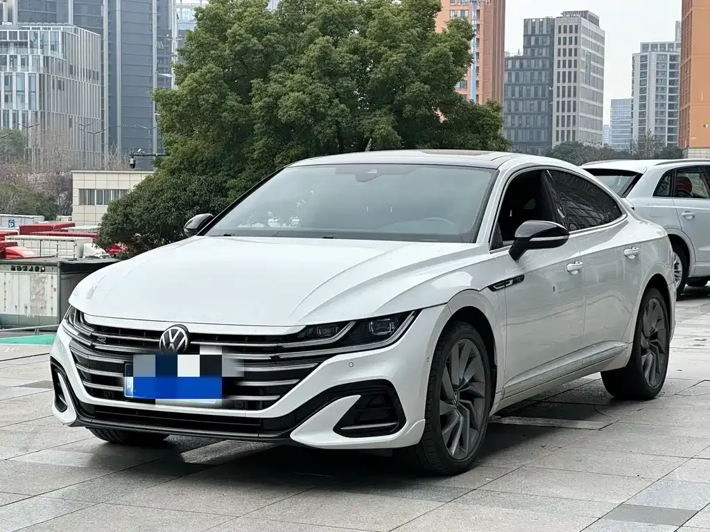 Volkswagen CC — фото 1
