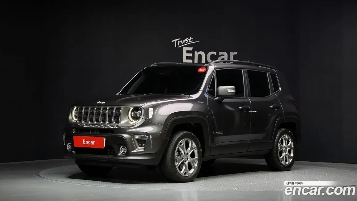 Jeep Renegade — фото 1