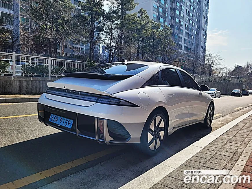 Hyundai Ioniq6 — фото 7
