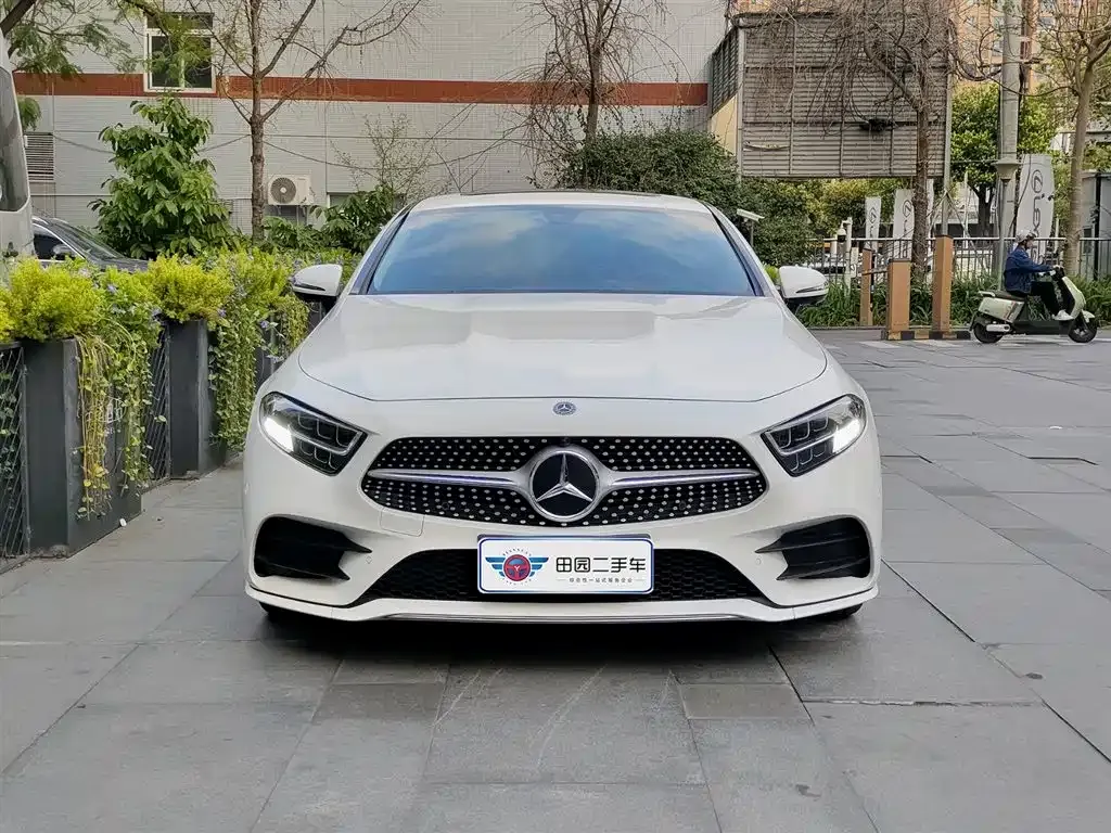 Mercedes-Benz CLS — фото 9