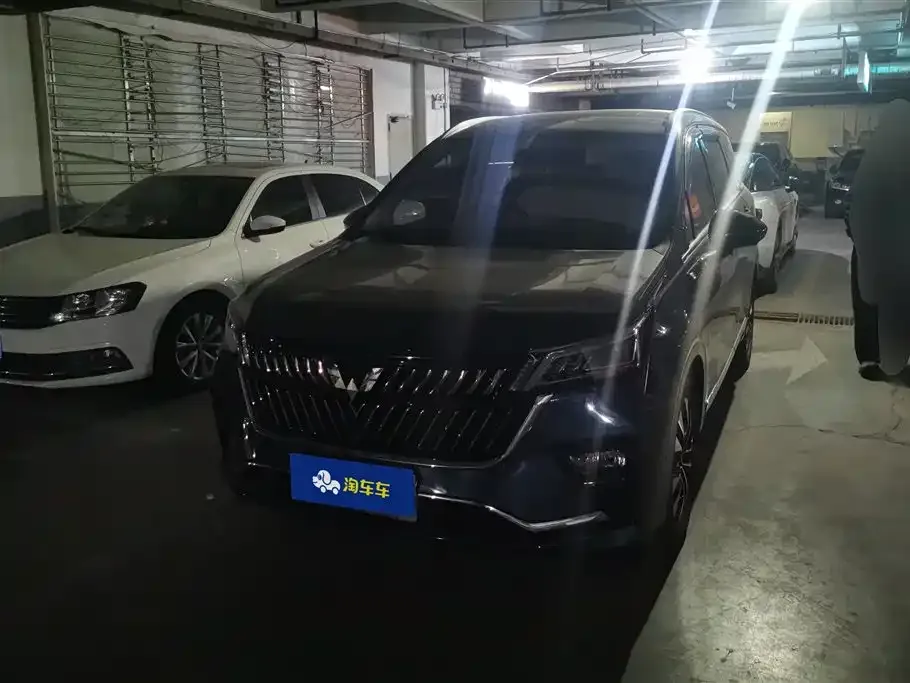 Wuling Jiachen — фото 1