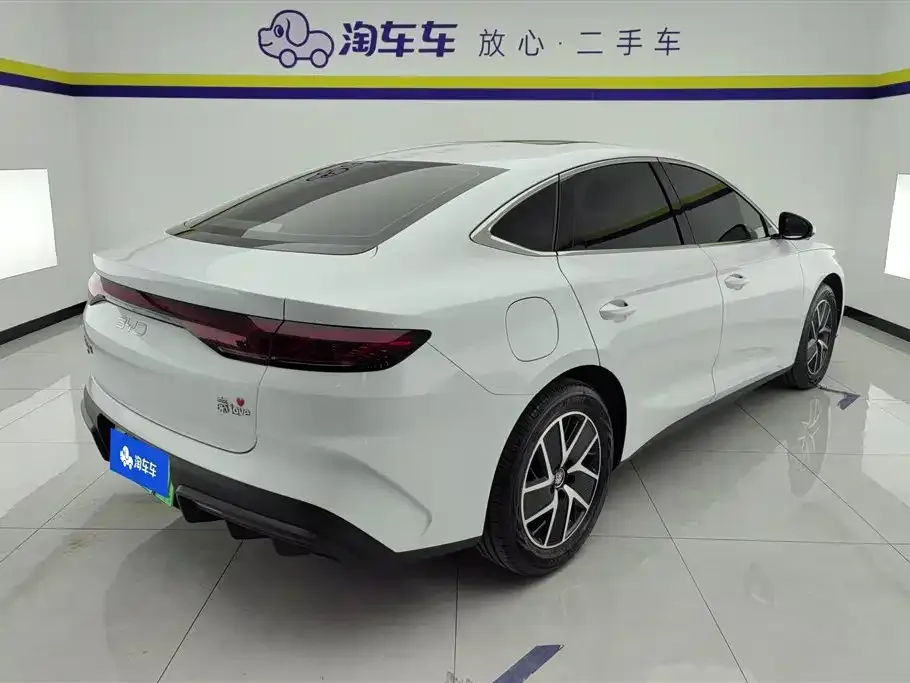 BYD Qin L — фото 4