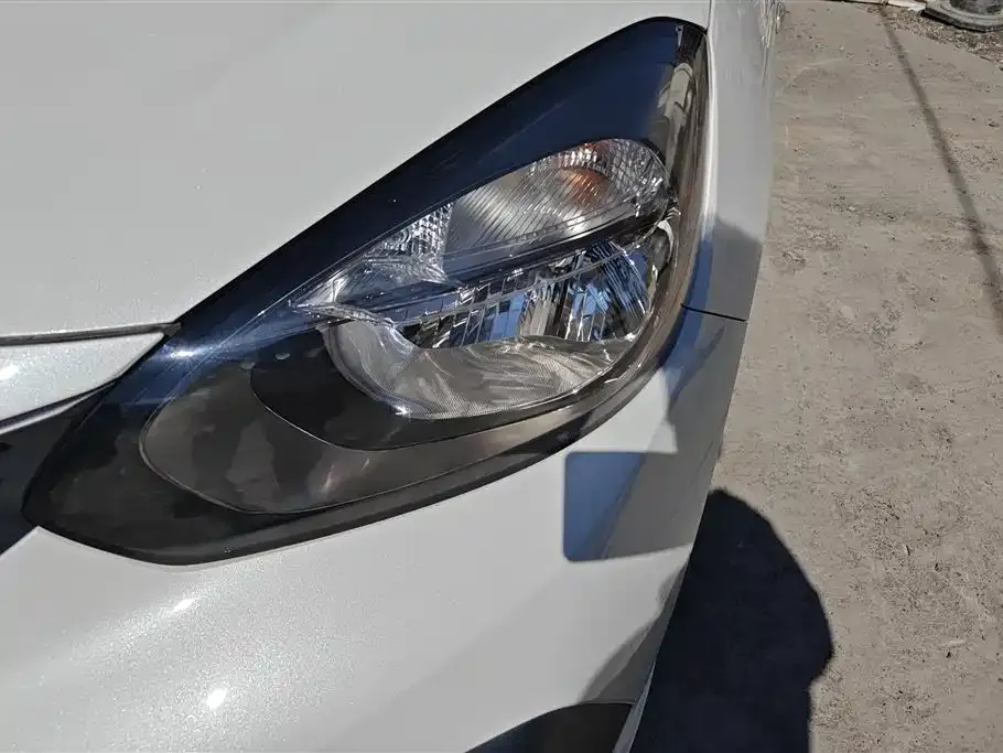 Honda Fit — фото 5