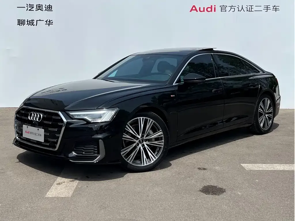 Audi A6L — фото 1