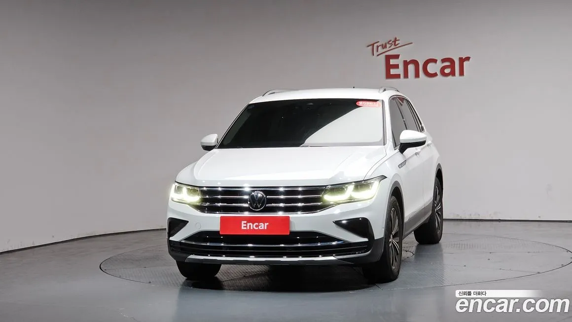 Volkswagen Tiguan — фото 3