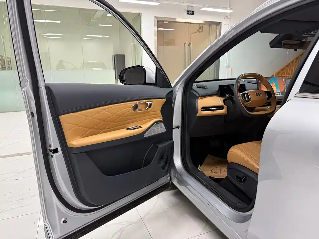 Geely Galaxy Xingjian 7 — фото 10