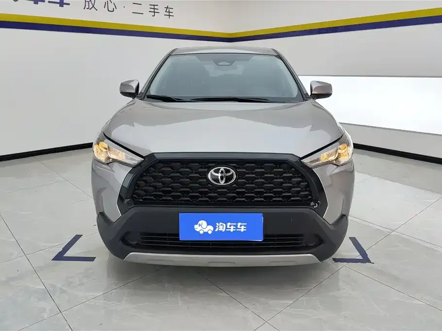 Toyota Corolla Cross — фото 2