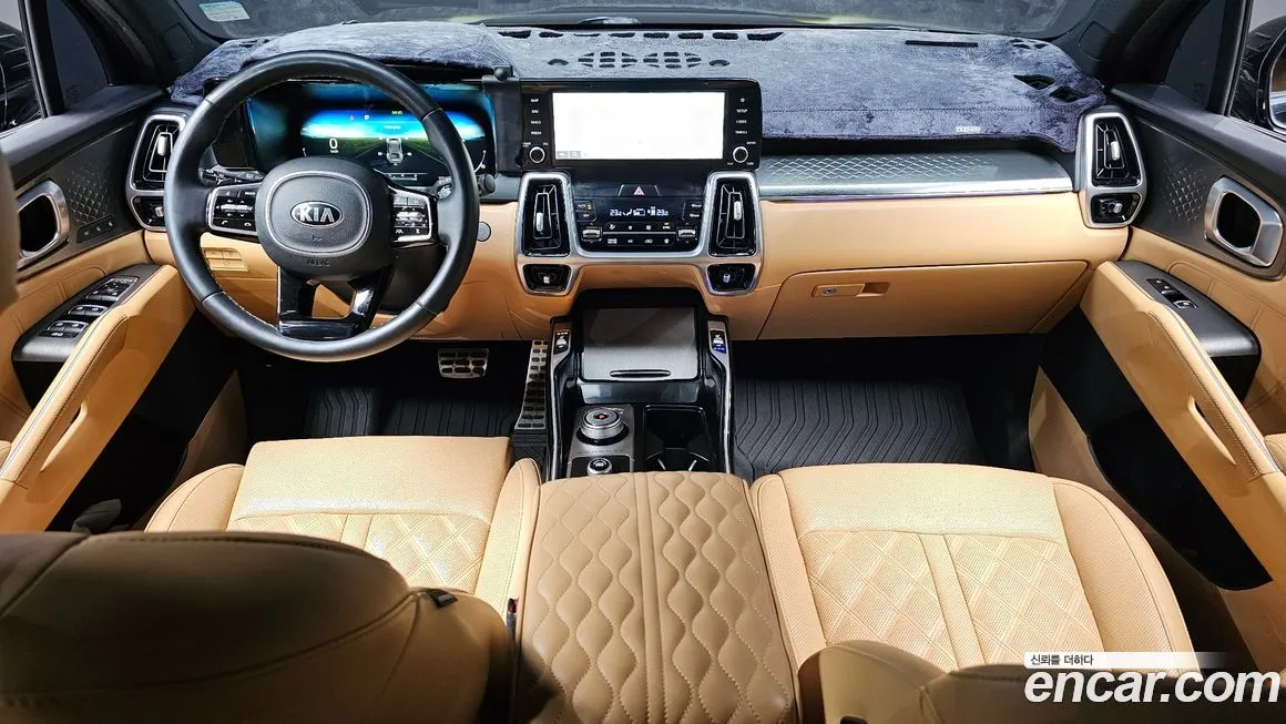 Kia Sorento — фото 10