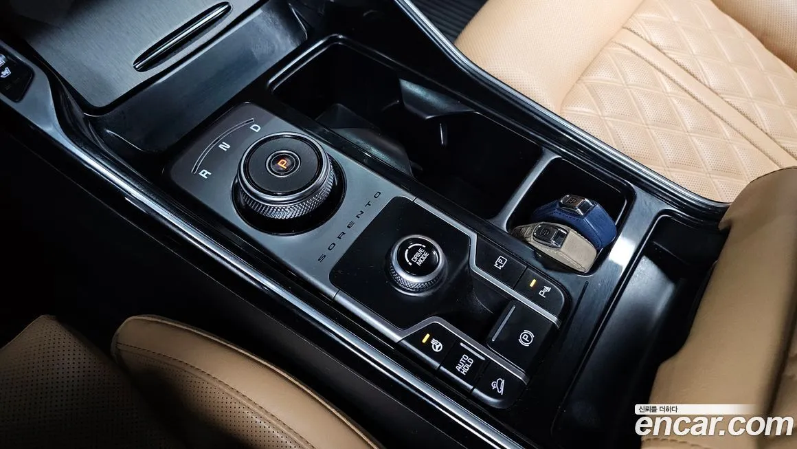 Kia Sorento — фото 8