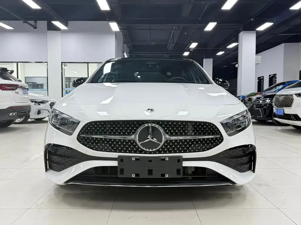 Mercedes-Benz A-Class — фото 4