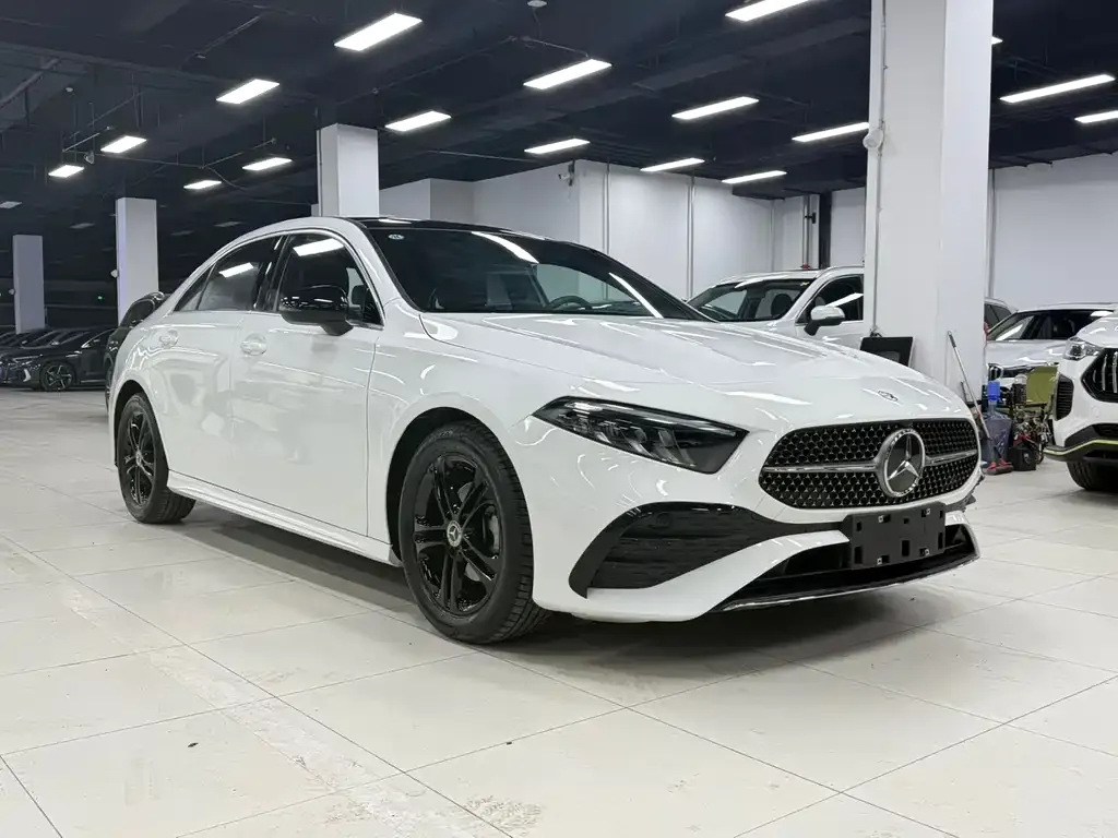 Mercedes-Benz A-Class — фото 3