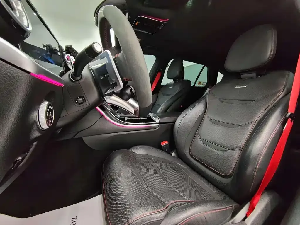 Mercedes-Benz C-Class AMG — фото 9