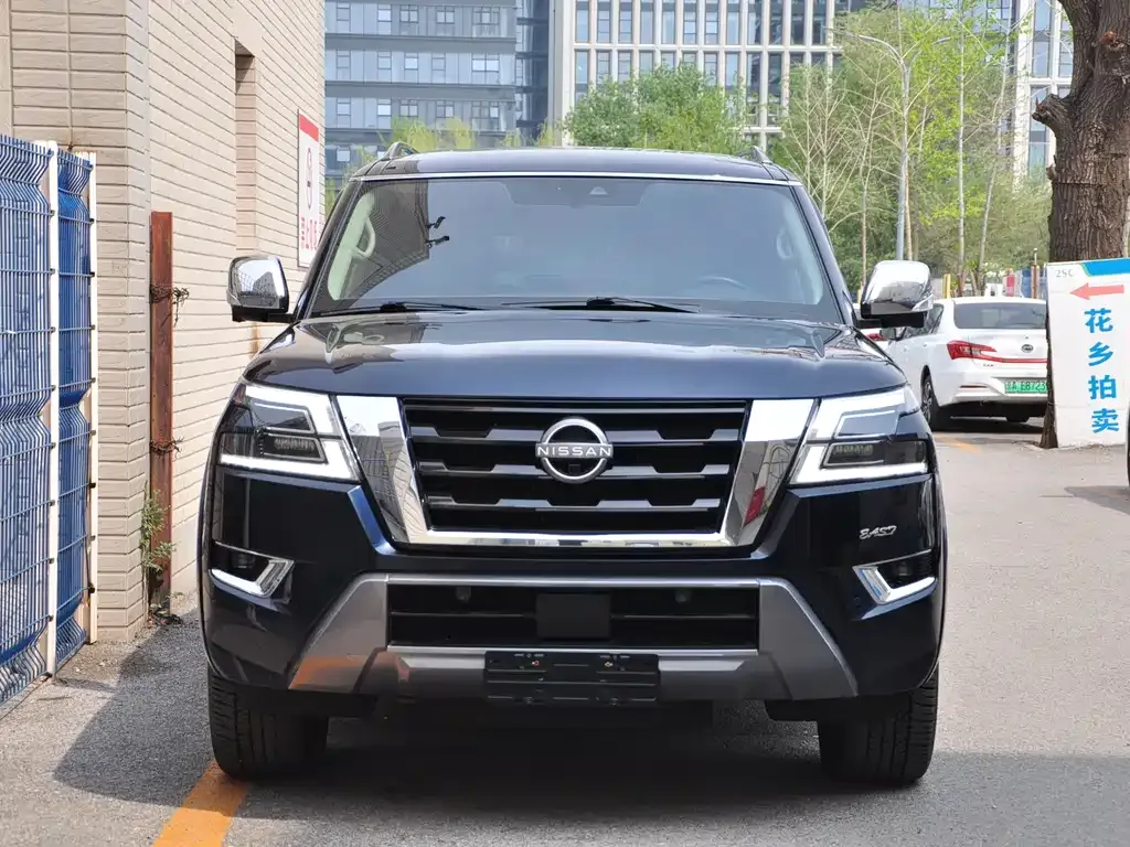 Nissan Patrol — фото 4