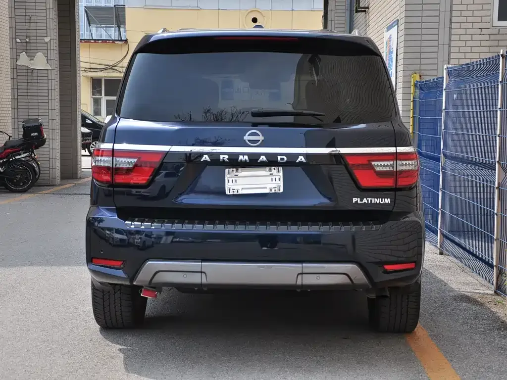 Nissan Patrol — фото 7