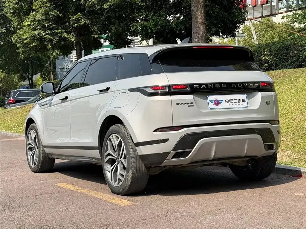 Land Rover Evoque PHEV — фото 8