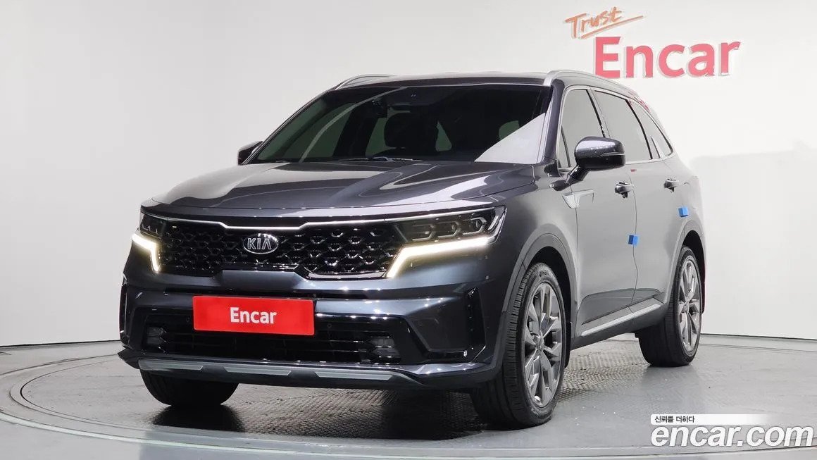 Kia Sorento — фото 1