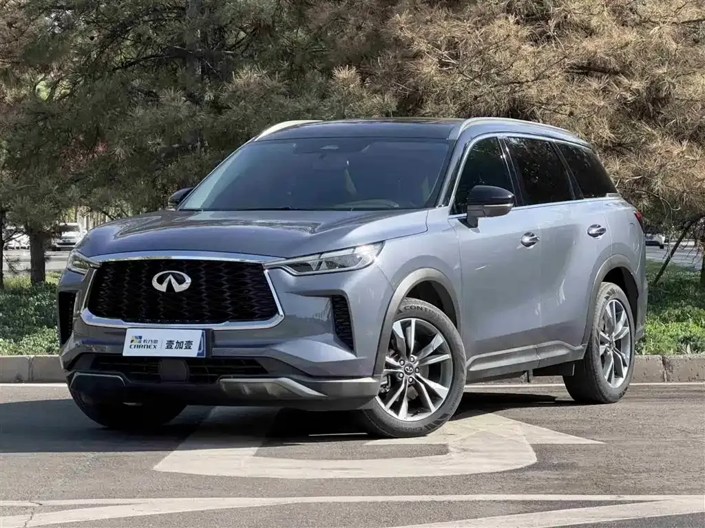 Infiniti QX60 — фото 1
