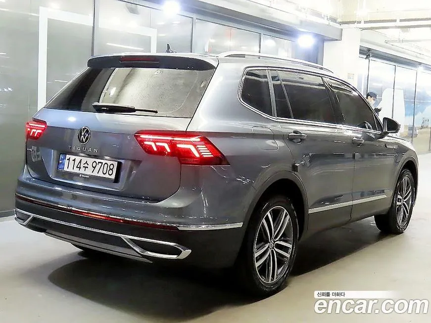 Volkswagen Tiguan — фото 2