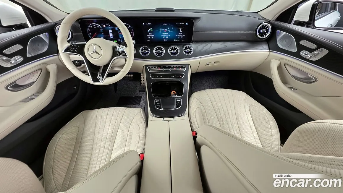 Mercedes-Benz CLS-Class — фото 10