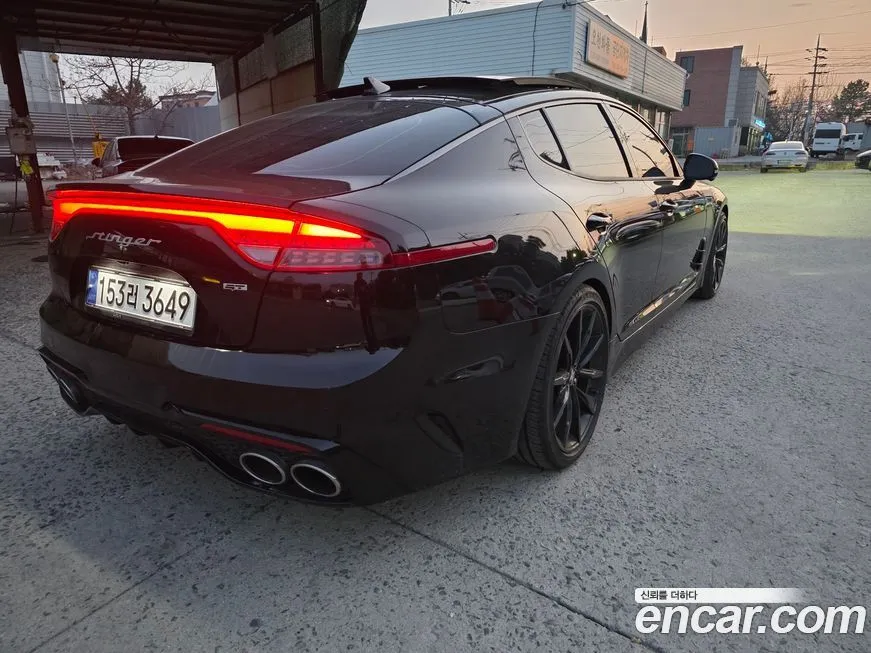Kia Stinger — фото 10