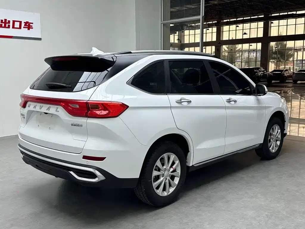 Haval M6 — фото 4