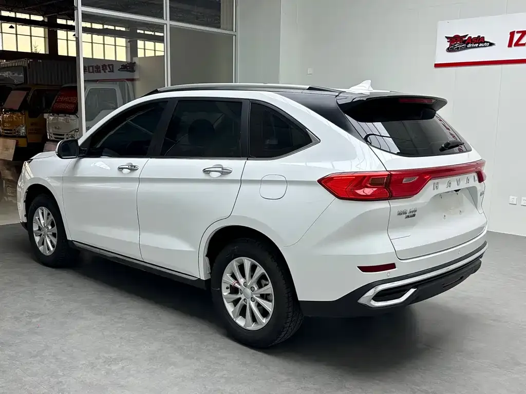 Haval M6 — фото 3
