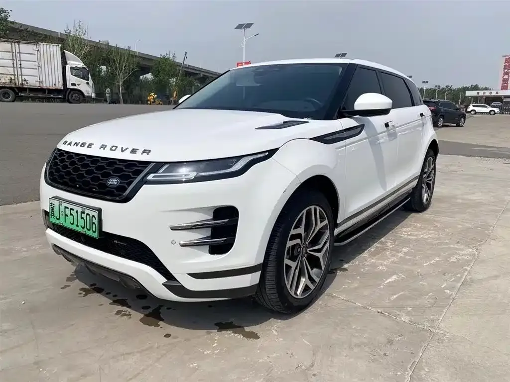 Land Rover Evoque PHEV — фото 1