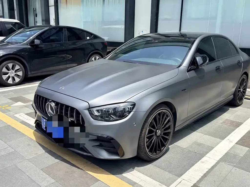 Mercedes-Benz E-Class AMG — фото 1