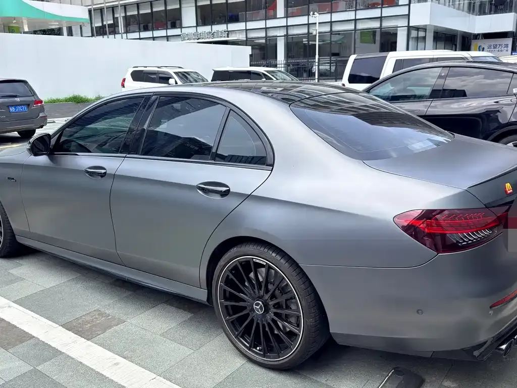 Mercedes-Benz E-Class AMG — фото 5