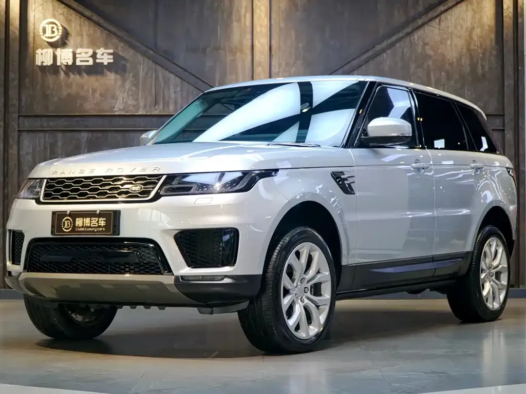 Land Rover Sport PHEV — фото 1