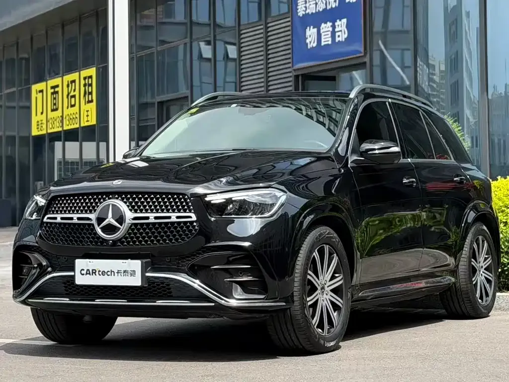 Mercedes-Benz GLE — фото 1