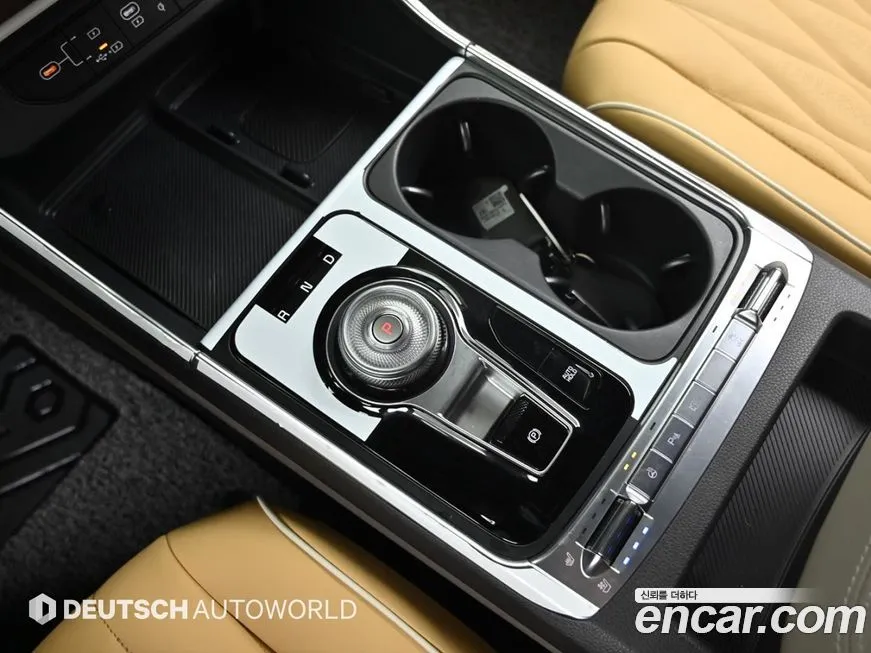 Kia Carnival — фото 10