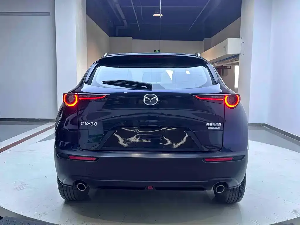 Mazda CX-30 — фото 2
