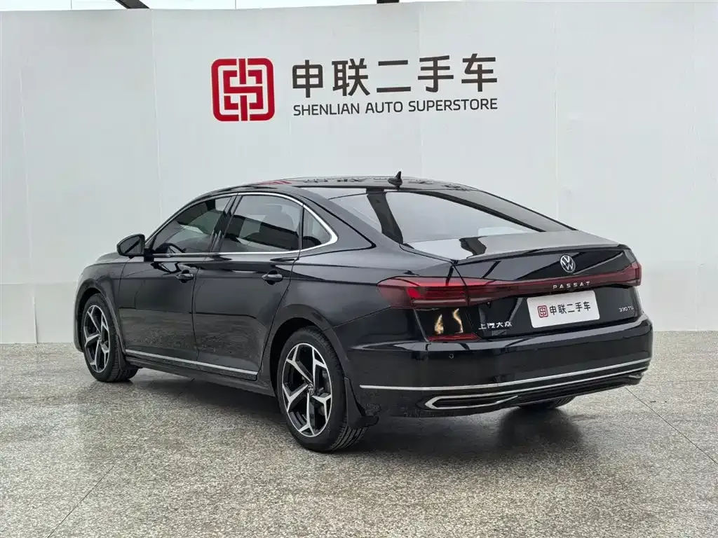 Volkswagen Passat — фото 6