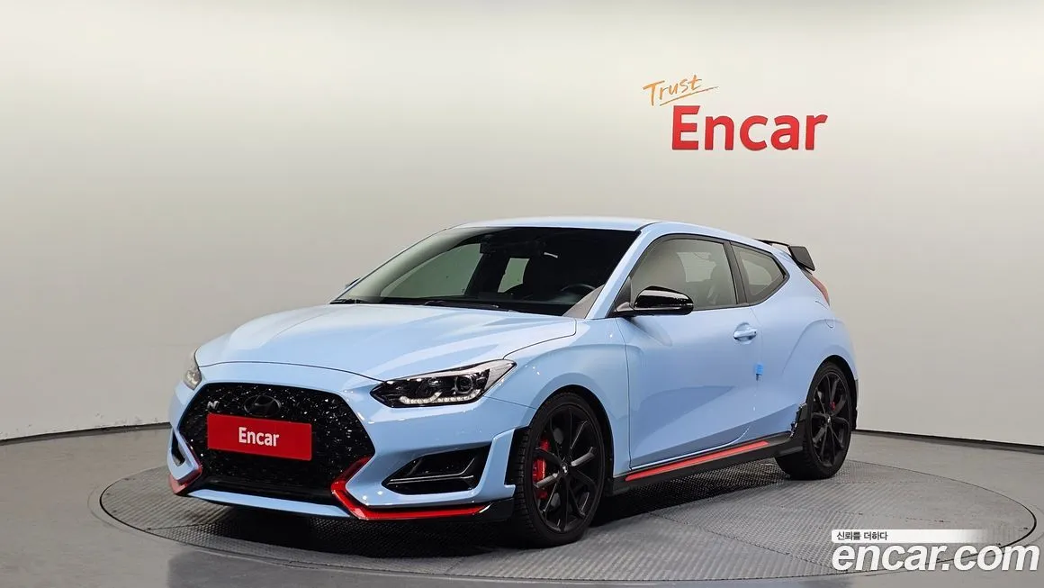 Hyundai Veloster — фото 1